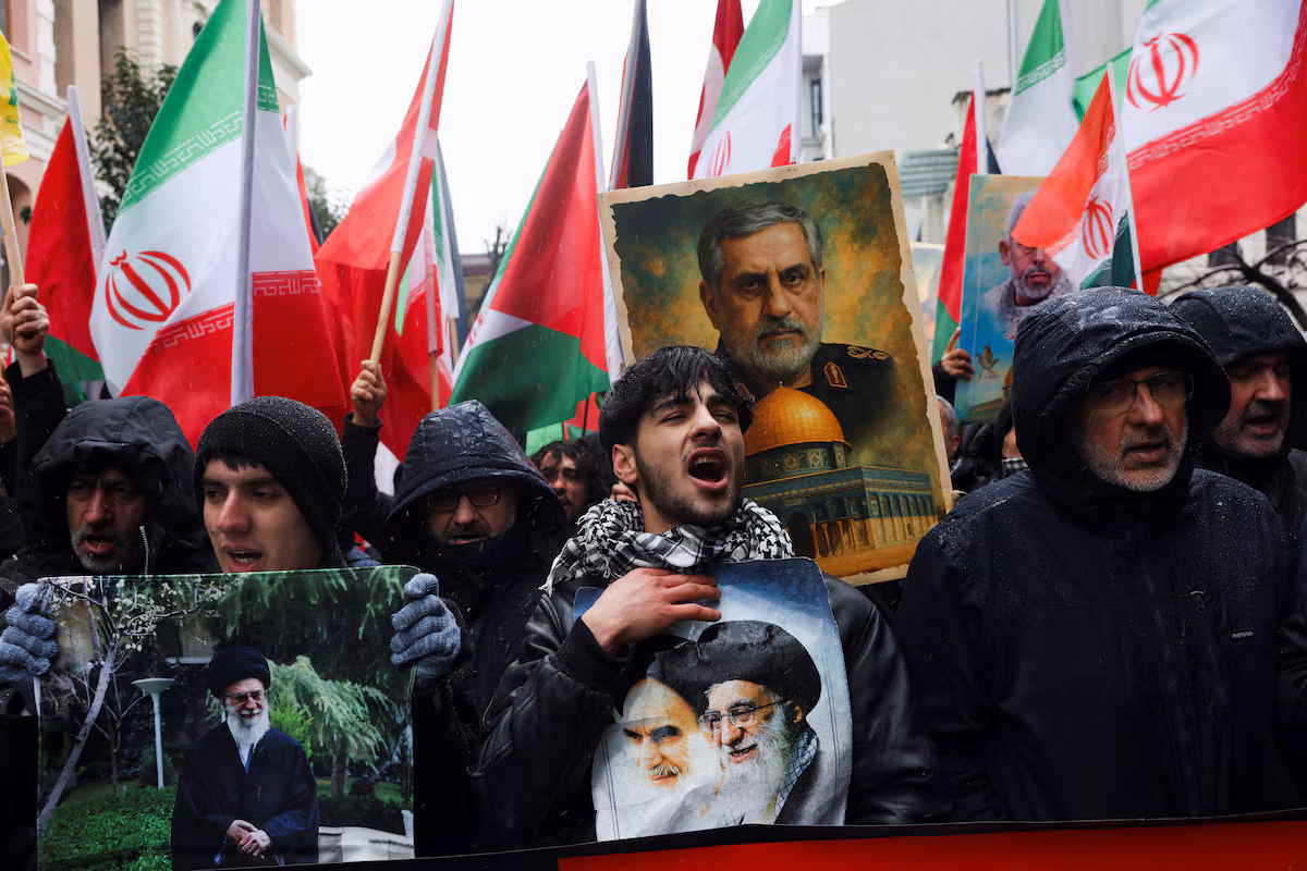 Iran warns U.S. after official reports 5,000 killed in nationwide protests