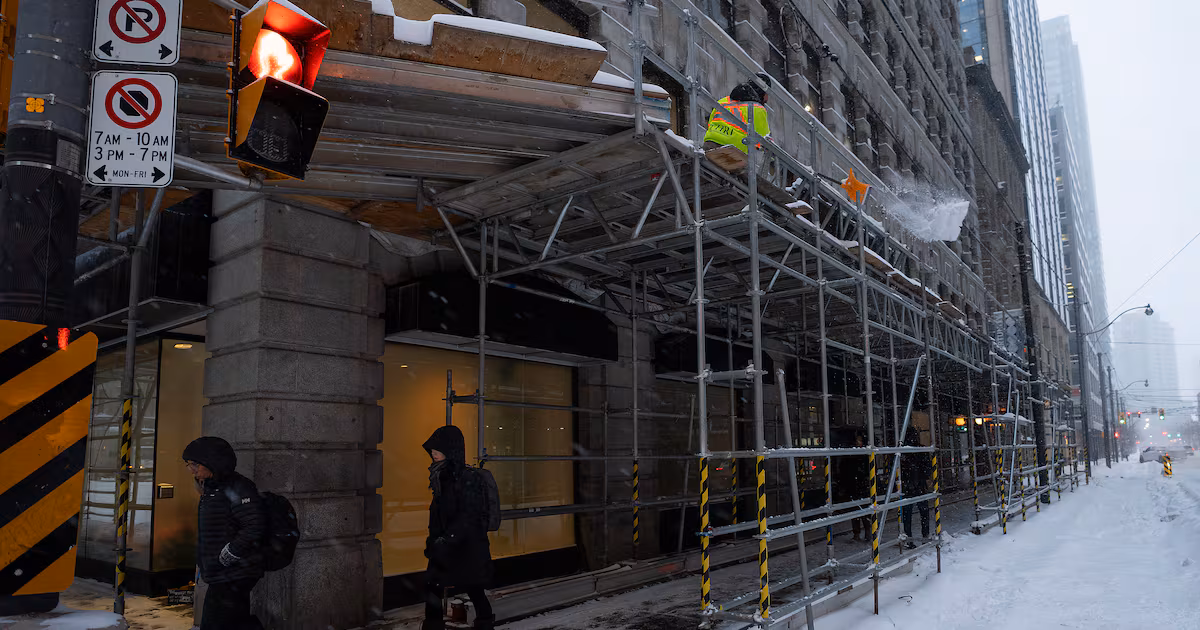 Winter storm warning: Toronto, GTA facing up to 40 cm of snow and widespread disruptions
