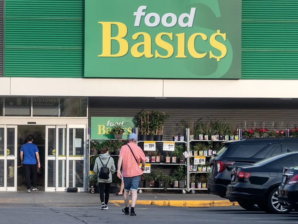 Canada Groceries and Essentials Benefit: who qualifies and how much you will get