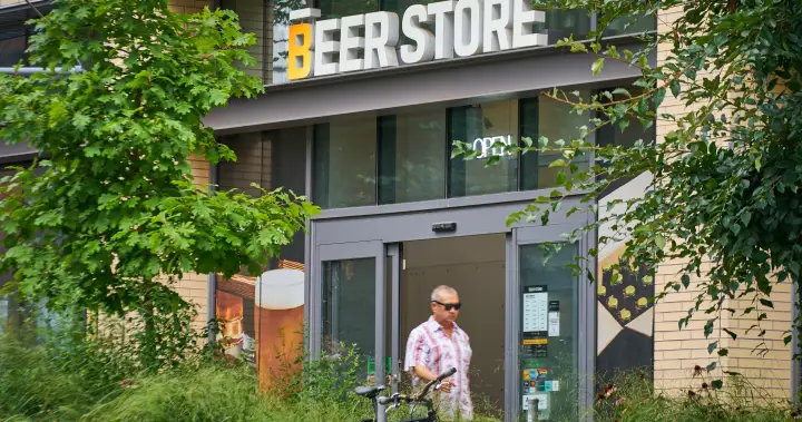 Beer Store to close four more Ontario locations after government agreement ends