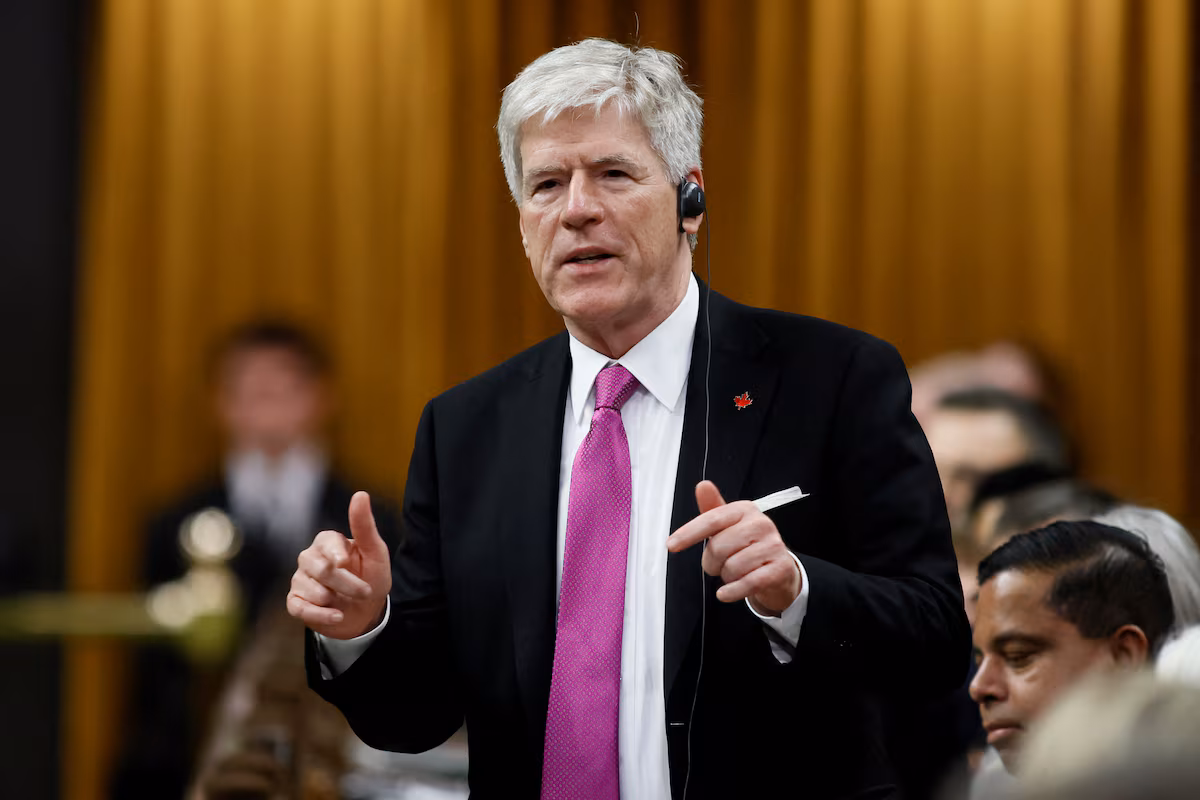 Canada aims to sell more oil, LNG and uranium to India to reduce U.S. dependence