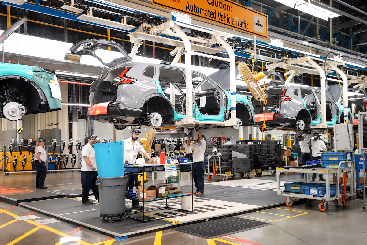 Japanese automakers keep Ontario presence as U.S. firms scale back