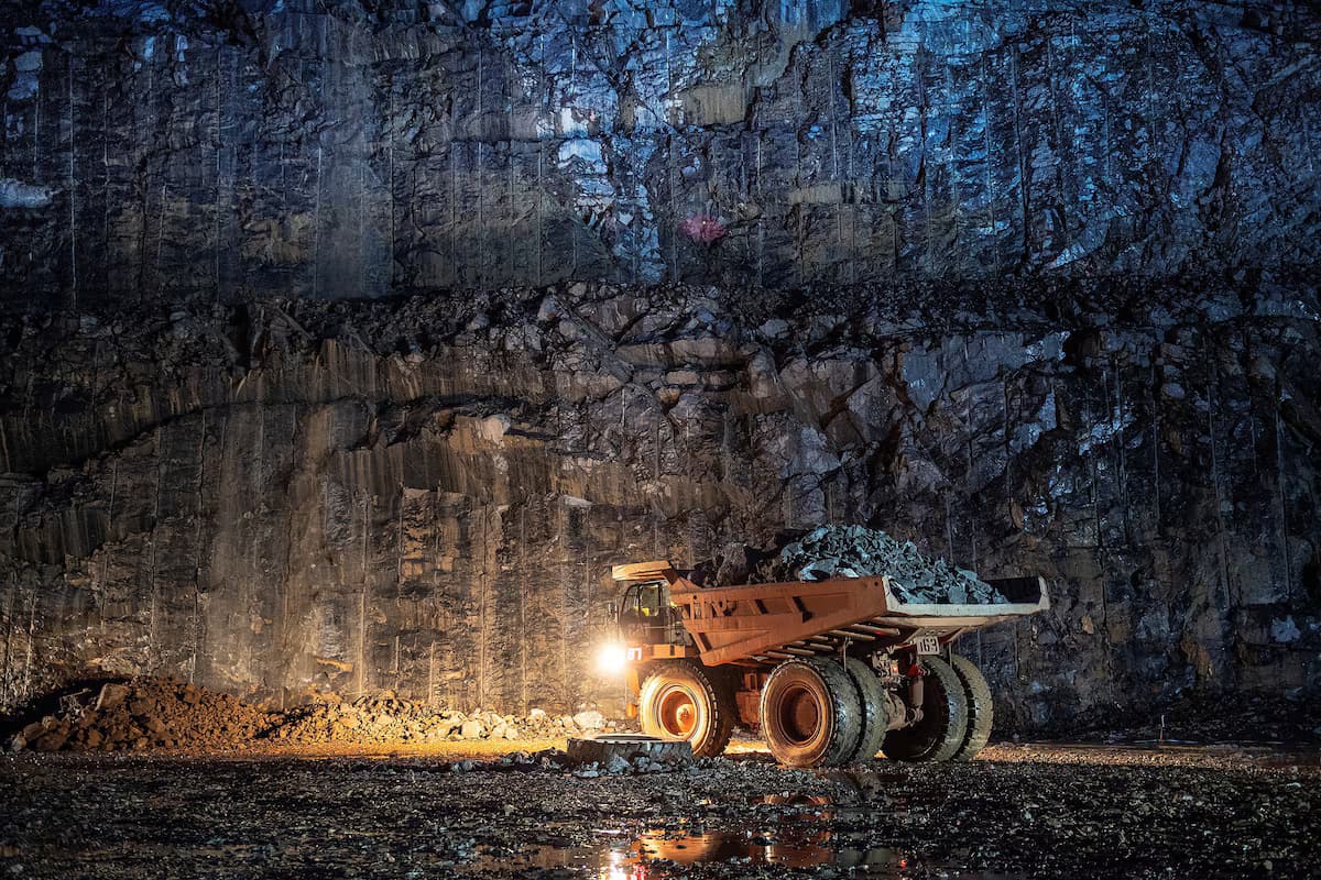 Gold posts biggest daily gain since 2008 as investors buy after steep selloff